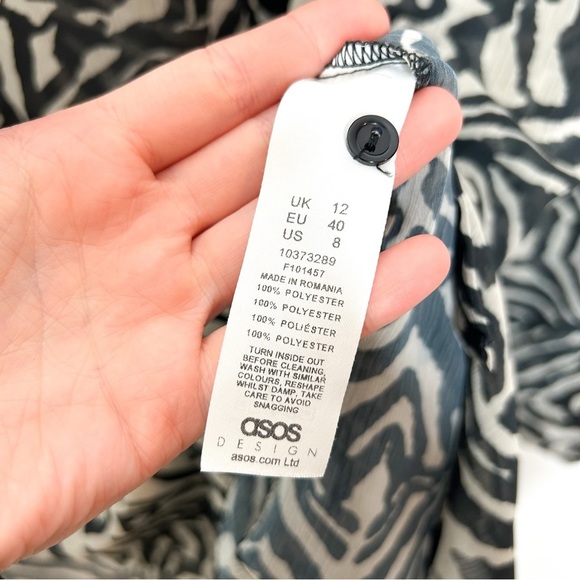 ASOS DESIGN Maternity Long Line‎ Tunic Shirt Semi Sheer Mono Swirl Print 8 - Picture 8 of 11